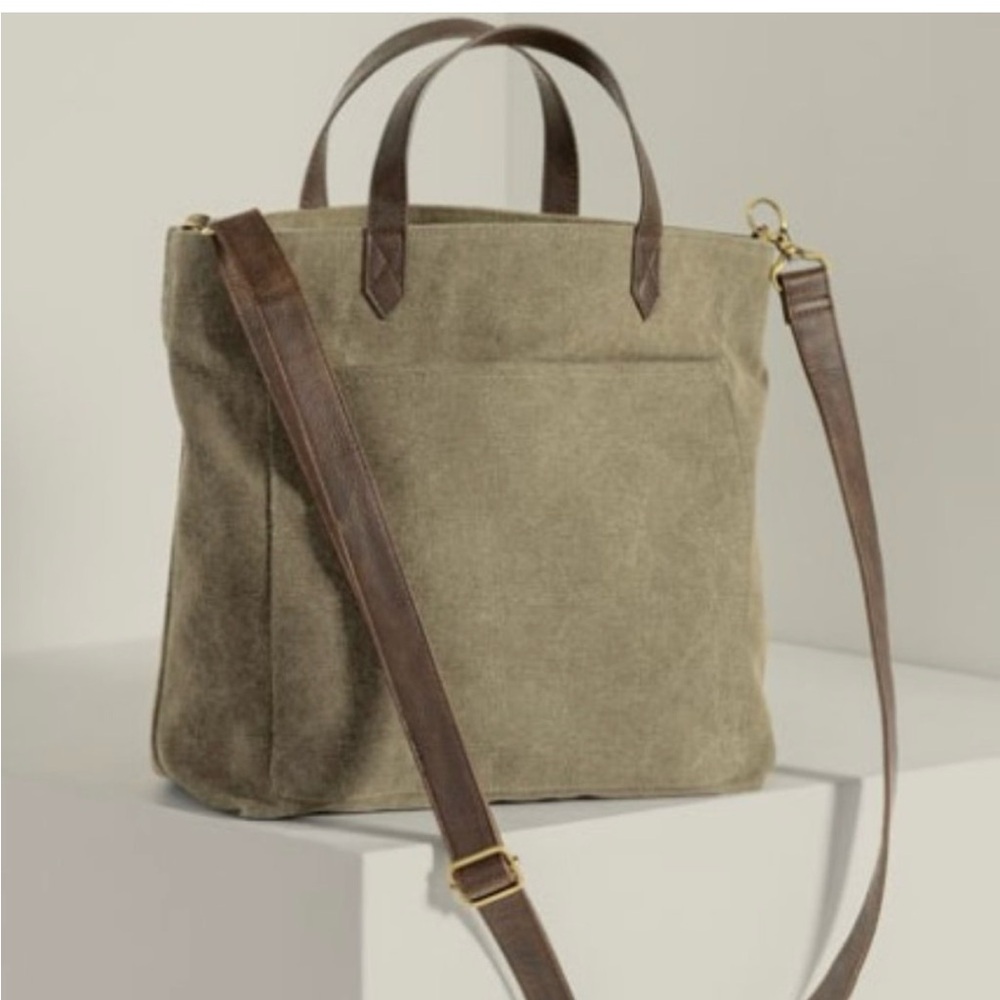 ThirtyOne Window Shopper